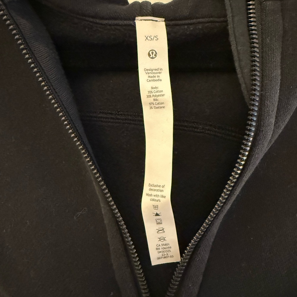 lululemon athletica Black Scuba Oversized Full Zip-Up Hoodie - Picture 4 of 5